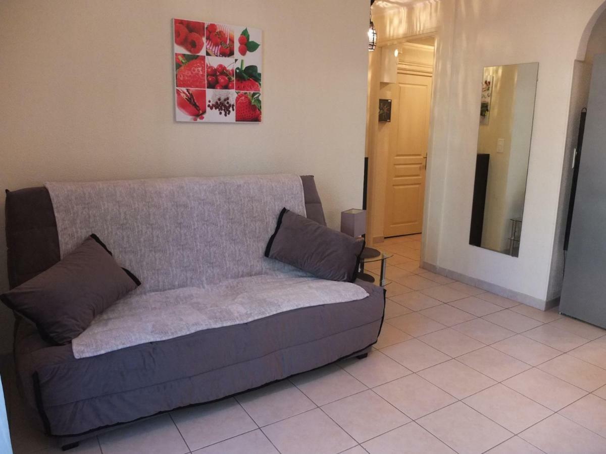Appartement Le Cernuschi Rdc Menton Eksteriør bilde