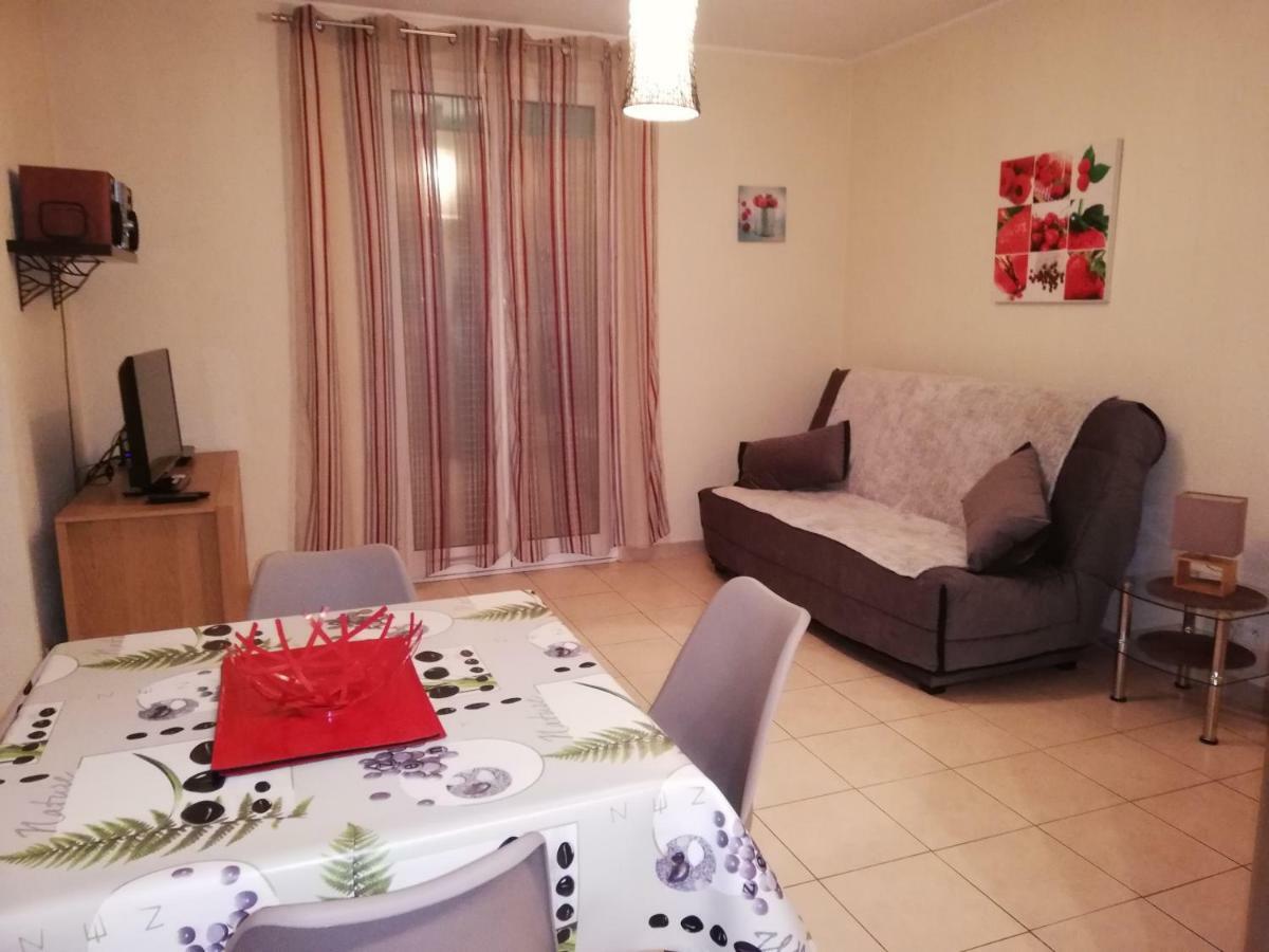 Appartement Le Cernuschi Rdc Menton Eksteriør bilde